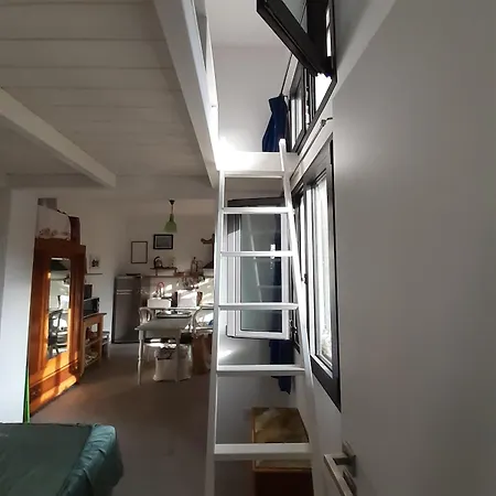 Charming Seaside Nest